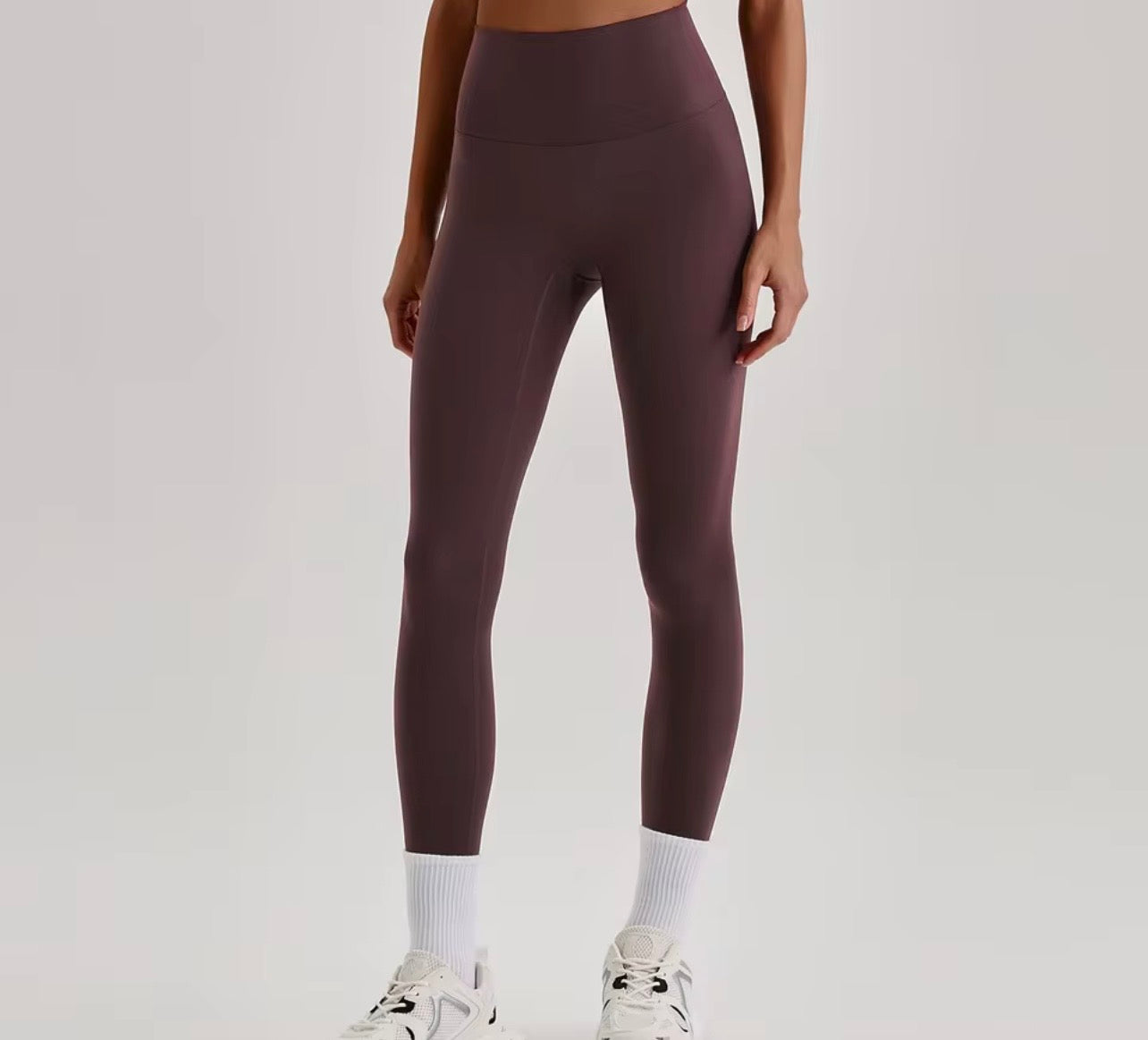 Reine 2026 seamless leggings (same fabric as Elite series)