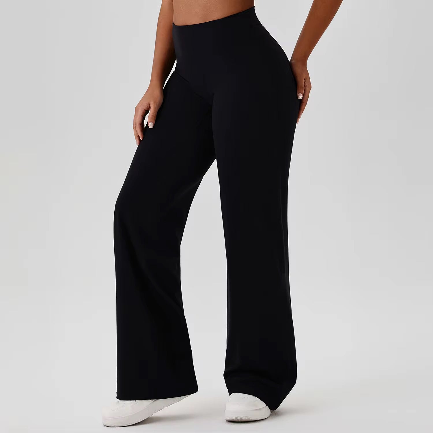 Reine 2026 seamless flare leggings (same fabric as Elite series)