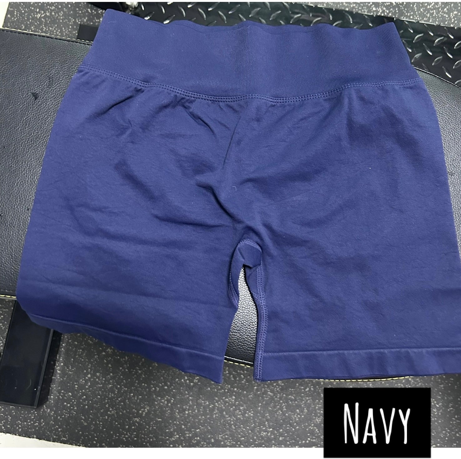 Embrace butt scrunch seamless shorts V1 (3 inch inseam)- thinner fabric at the butt area (size up for this)