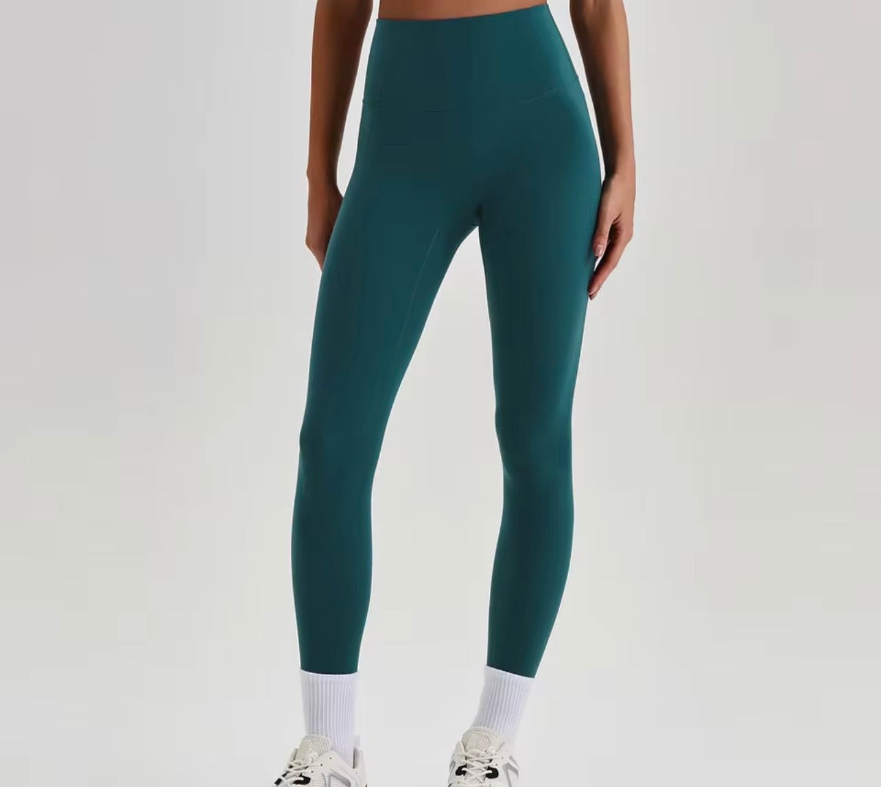 Reine 2026 seamless leggings (same fabric as Elite series)