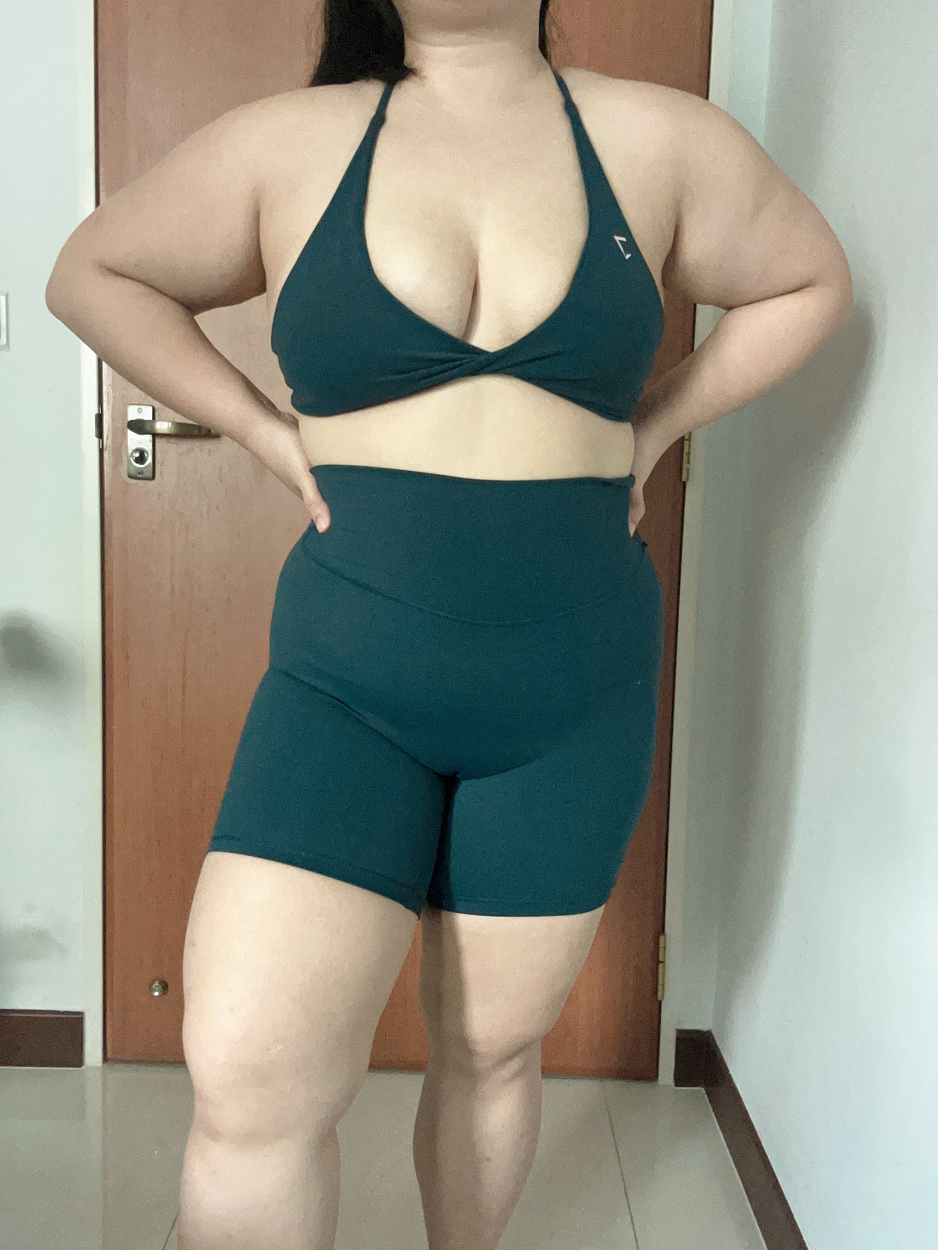 Everyday front twist backless bra push up padding (low impact)- size down for more support