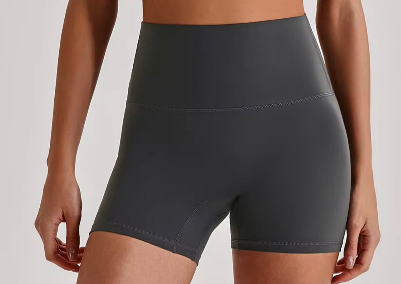 Reine 2026 seamless shorts (same fabric as Elite series)6 inch inseam