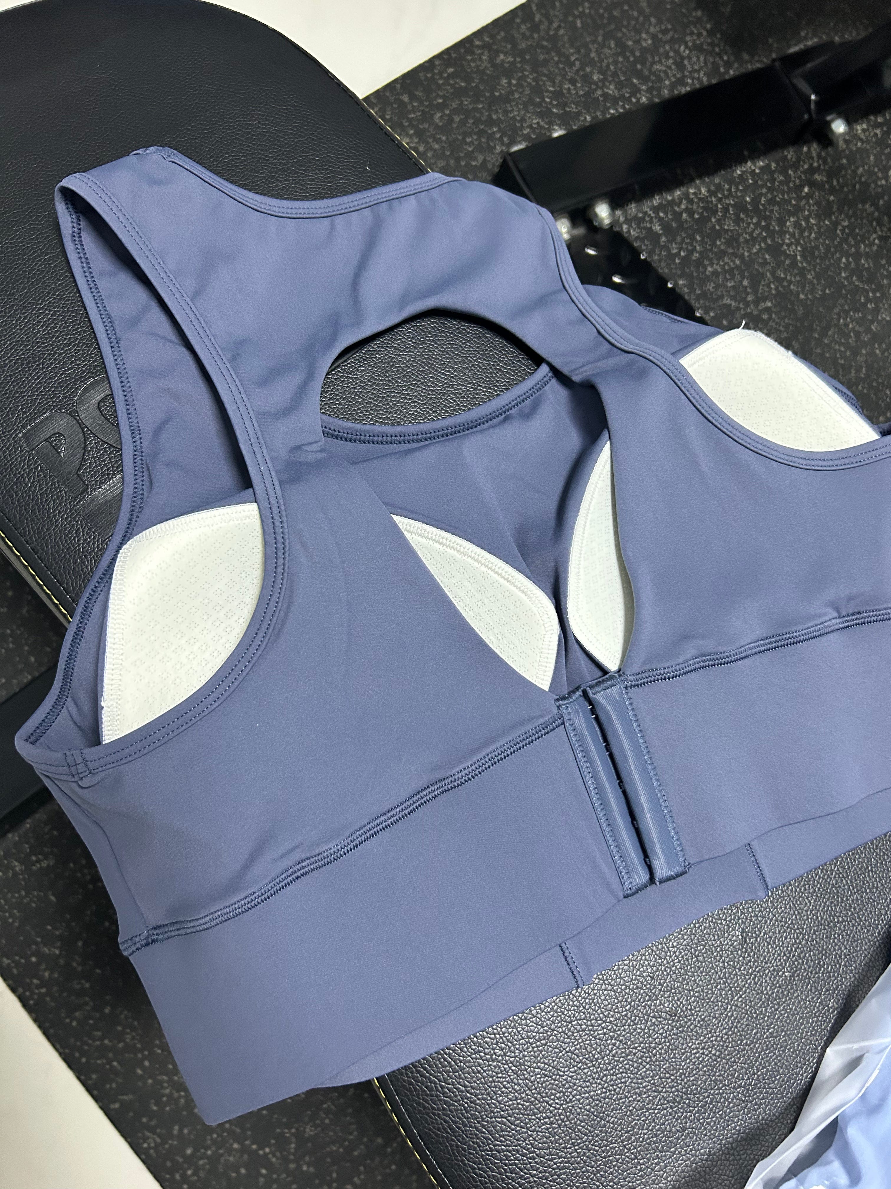 Everyday high impact open back built in padding clasp sports bra