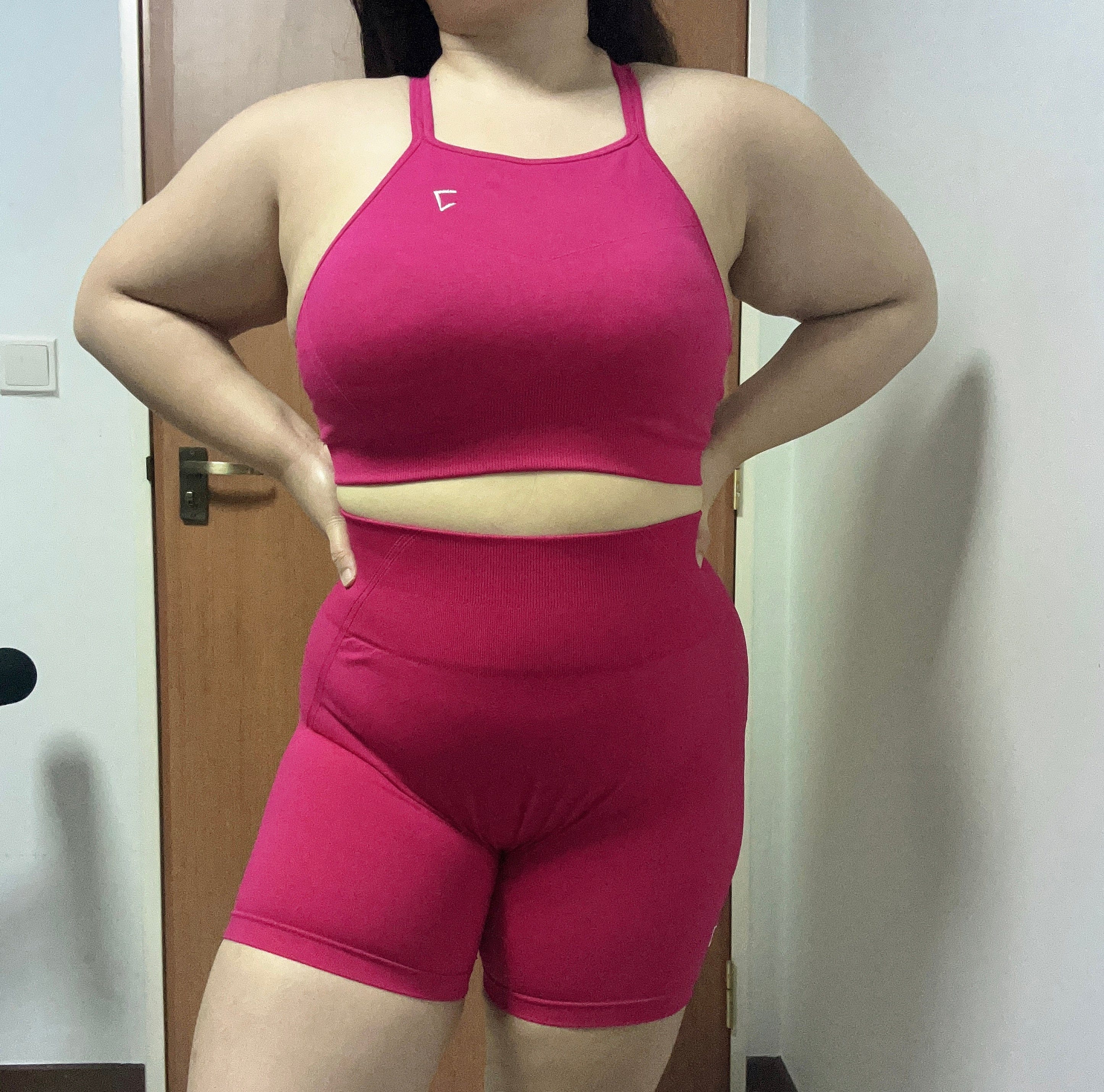 Embrace v4.2 butt scrunch shorts set