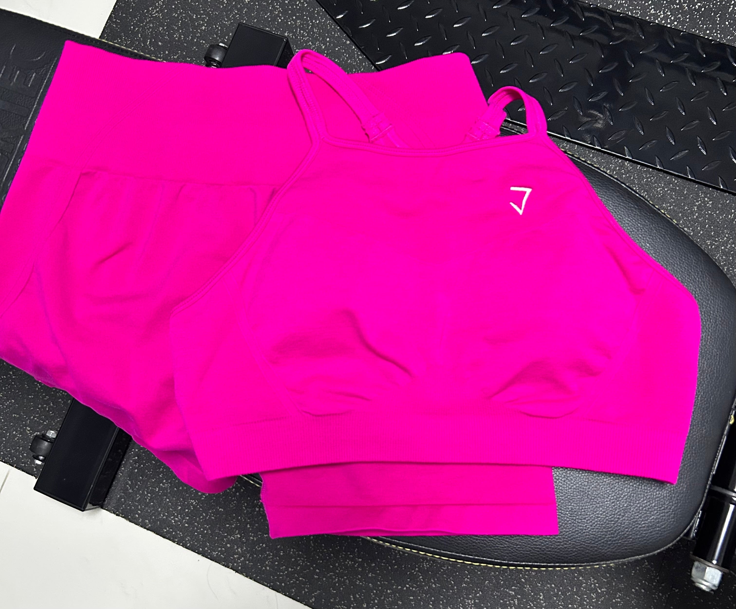 Embrace v4.2 butt scrunch shorts set