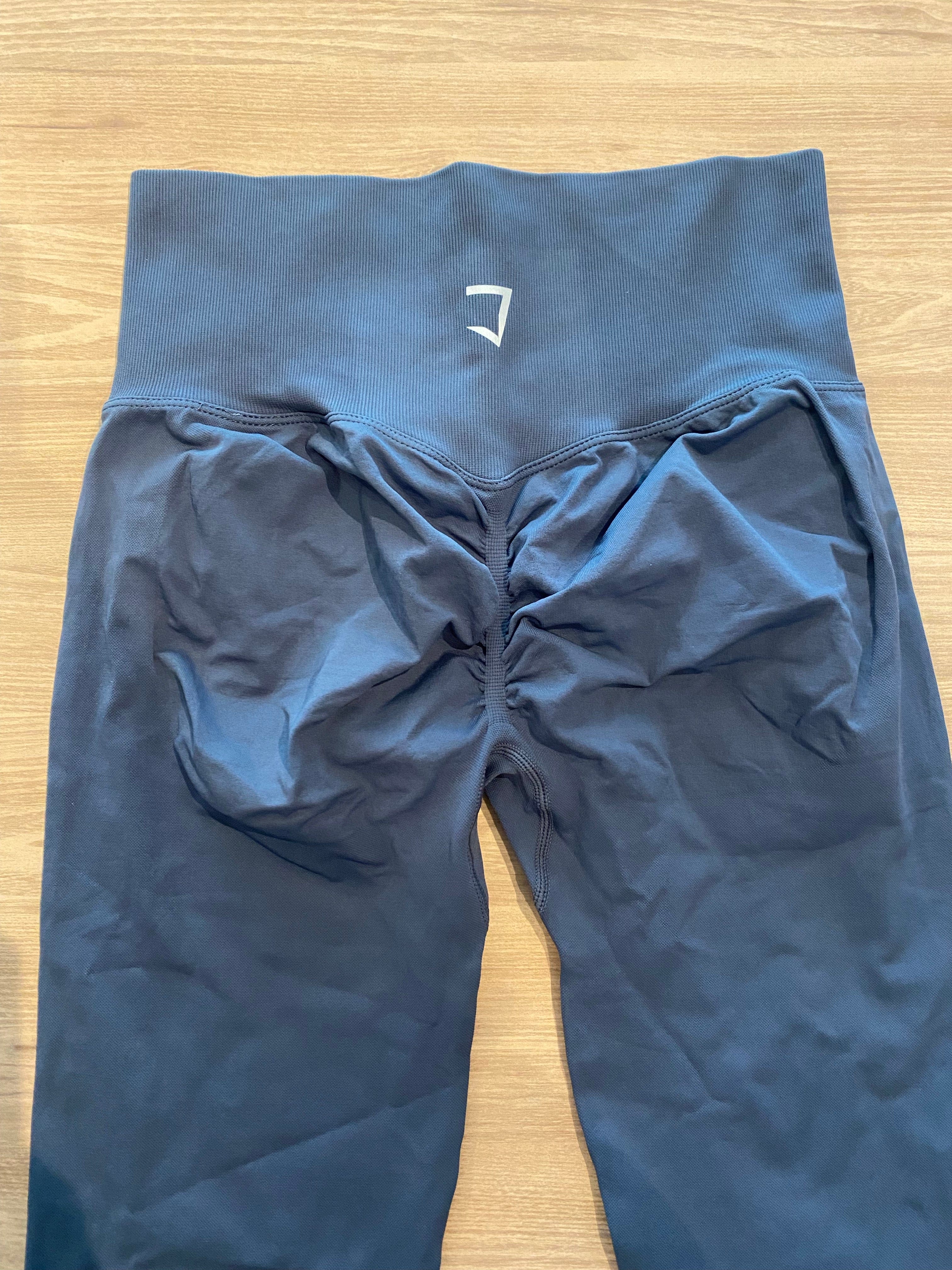 Embrace butt scrunch seamless leggings V1 (22 inch inseam)-(cutting more compressive and smaller) so size up