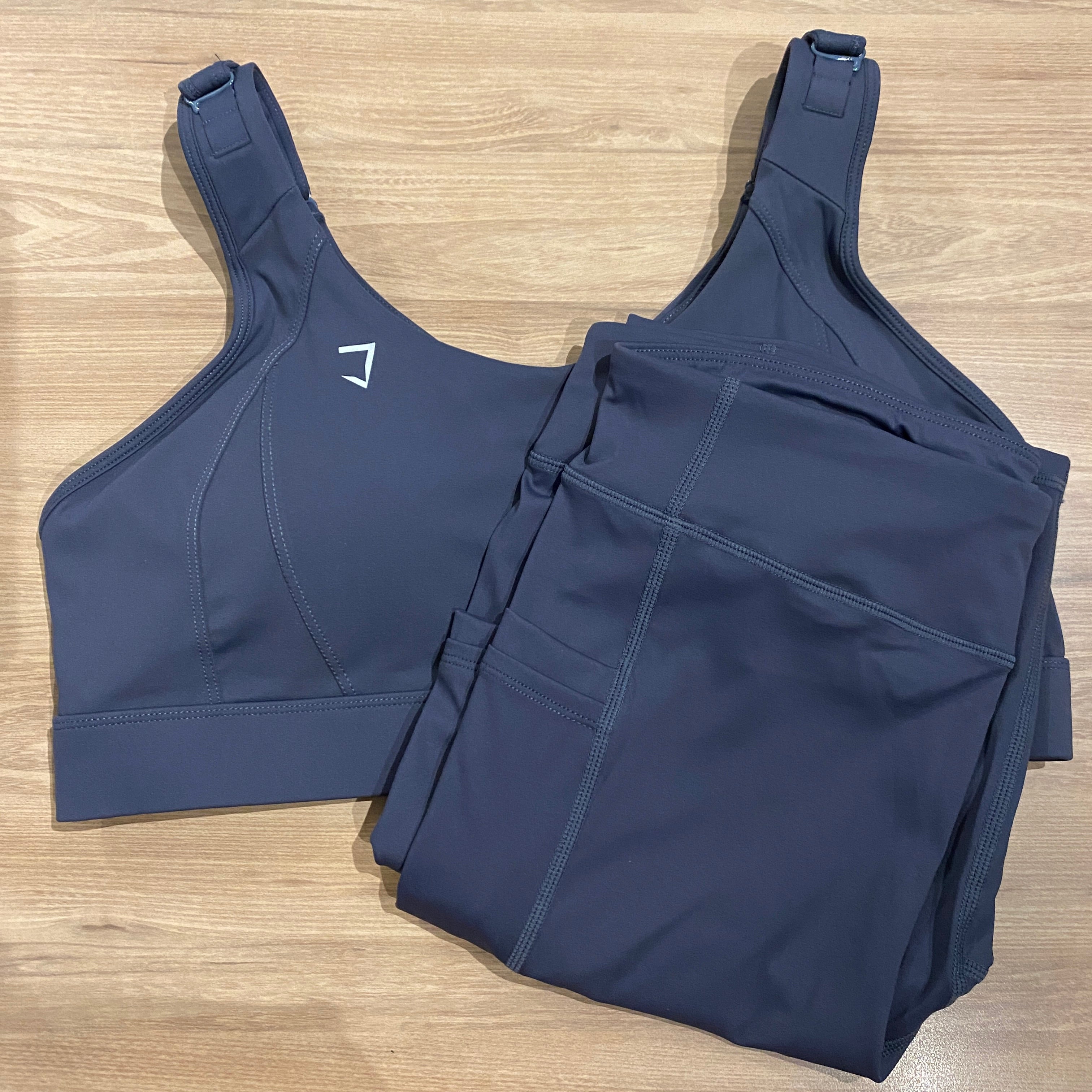 Curves (Essential) built in padding crossback bra + biker shorts set