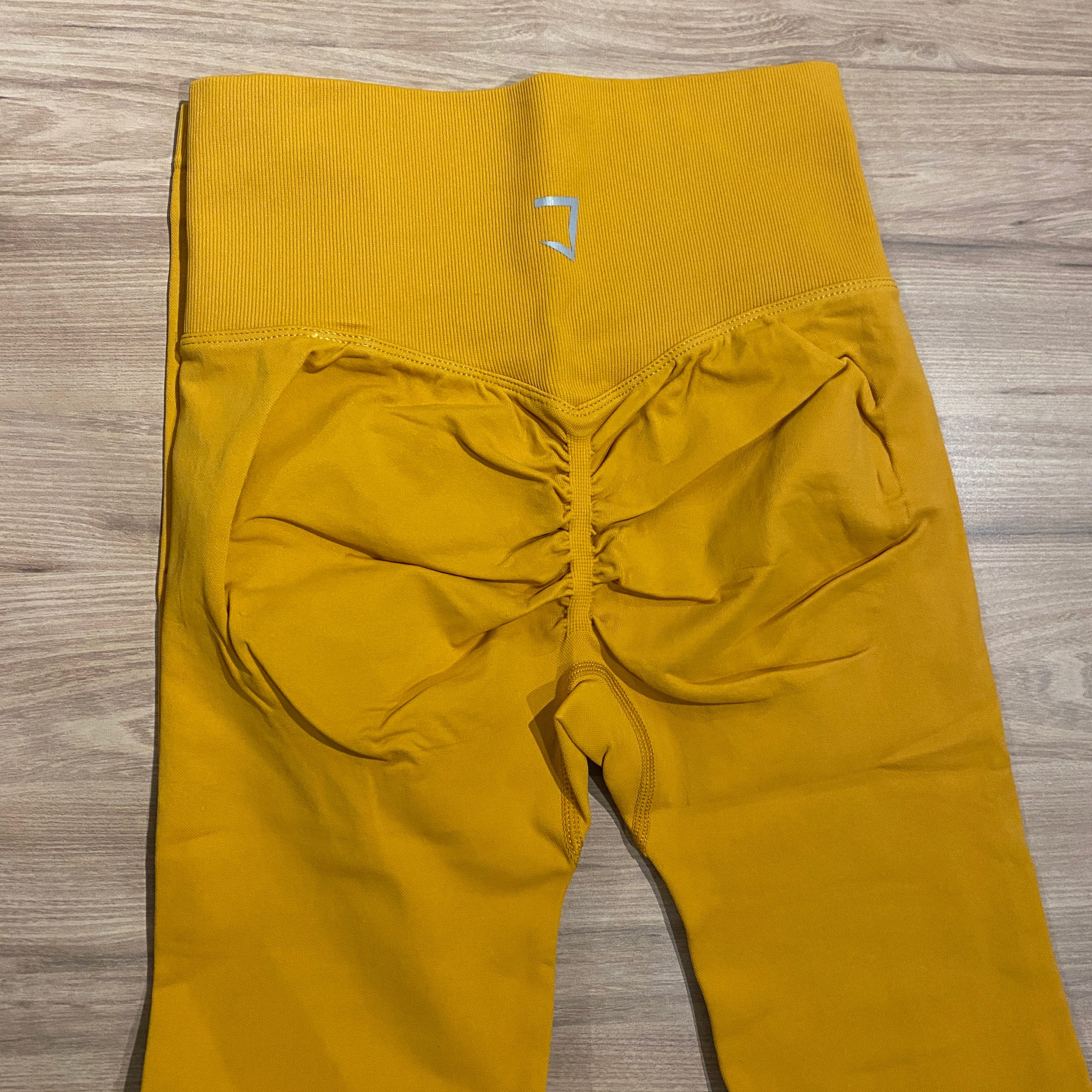 Embrace butt scrunch seamless leggings V1 (22 inch inseam)-(cutting more compressive and smaller) so size up