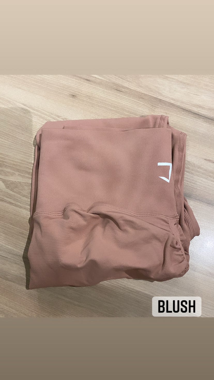 Embrace butt scrunch seamless leggings V1 (22 inch inseam)-(cutting more compressive and smaller) so size up