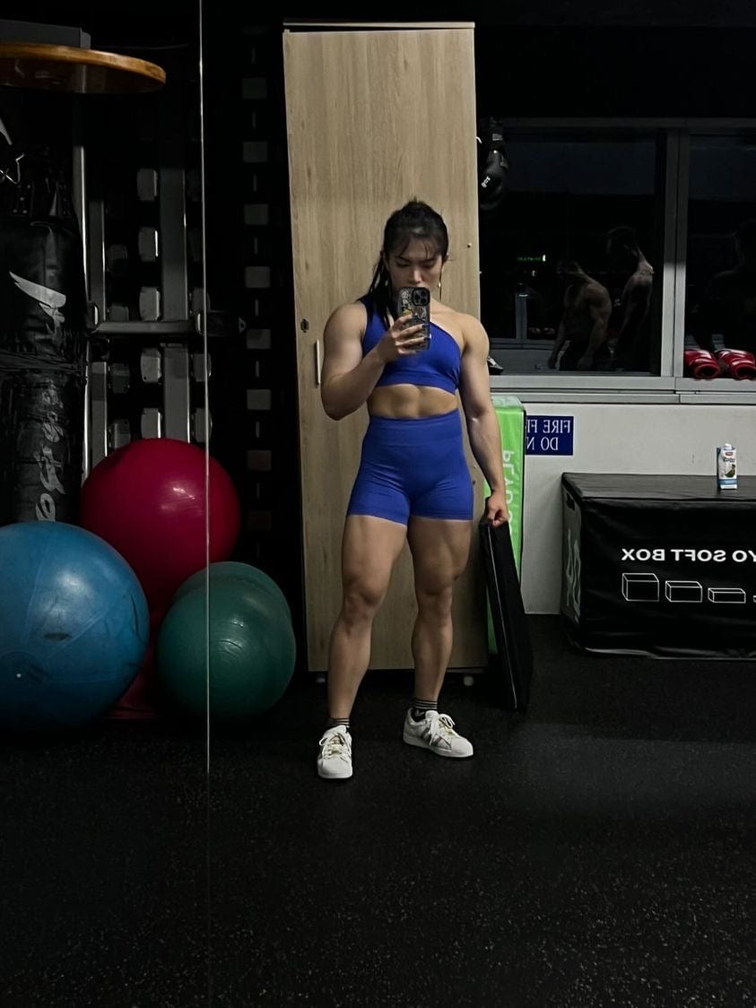 Embrace butt scrunch seamless shorts V1 (3 inch inseam)- thinner fabric at the butt area (size up for this)