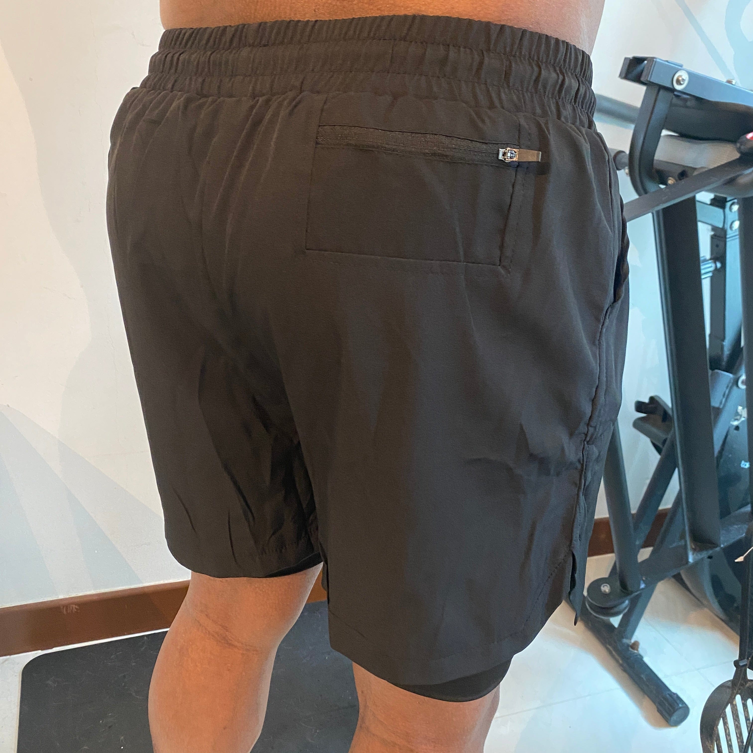 Essential 5” men shorts ( 7” lining)